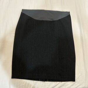 Pea in the Pod grey mini skirt